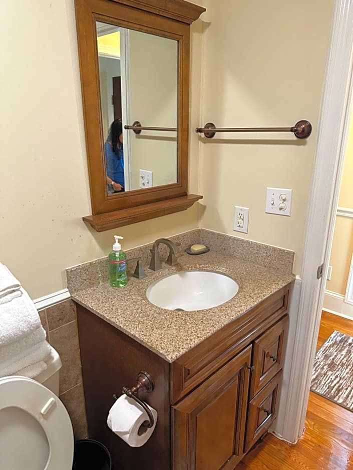 MooreField Suites Greensboro East