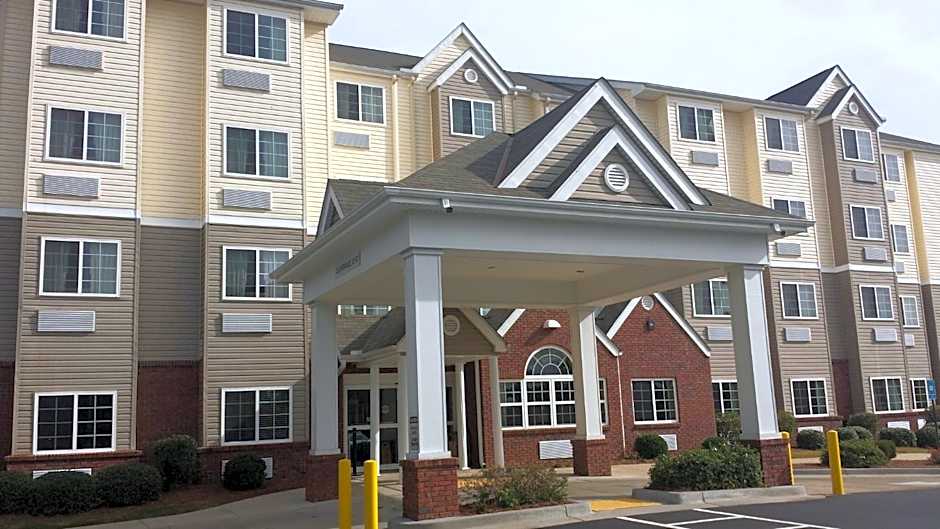 Microtel Inn & Suites by Wyndham Columbus/Near Fort Benning