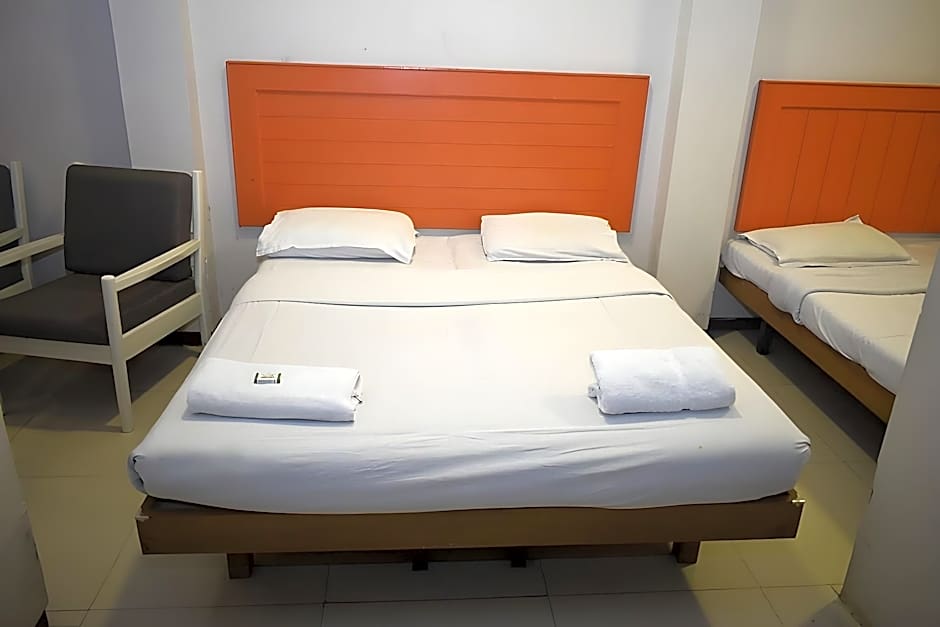 Hotel Preethi Palace
