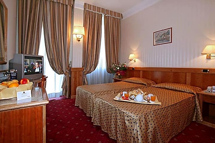Quality Hotel Nova Domus