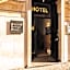 Central Lodge Hotel
