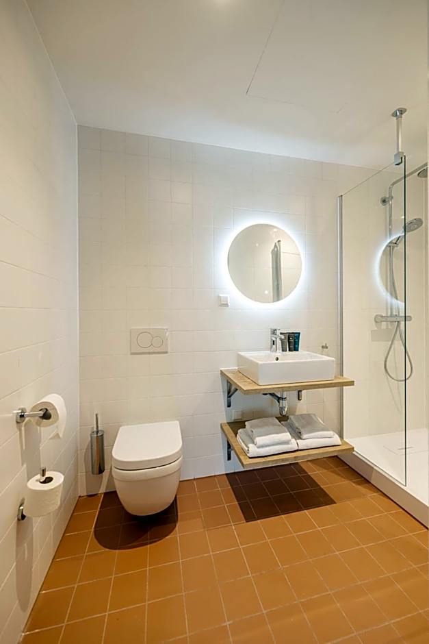 YAYS The Hague Willemspark by Numa