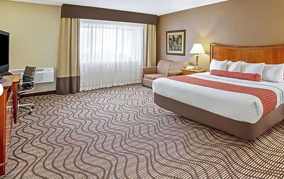 La Quinta Inn & Suites by Wyndham Minneapolis-Minnetonka