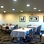 Cobblestone Hotel & Suites - Knoxville