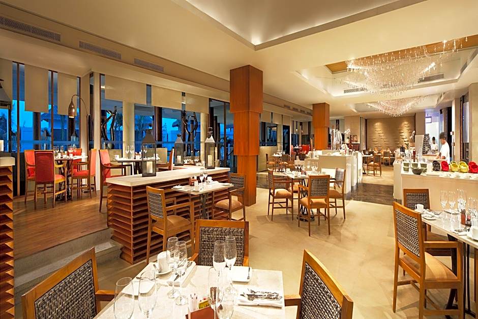 Samabe Bali Suites & Villas