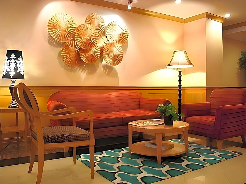 Admiral Suites Bangkok
