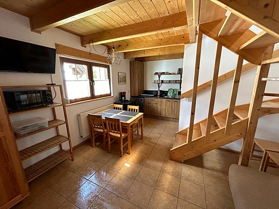 Pod Wodospadem Domki Całoroczne