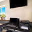 Econo Lodge Inn & Suites Canandaigua - Fingers Lake Area
