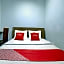 OYO Life 92877 Hotel Rainbow 7296