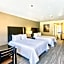 The Oakhurst Inn at Yosemite