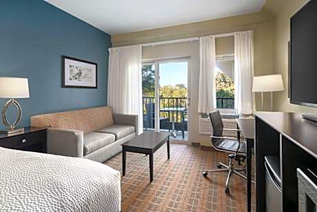 King Suite with Sofa Bed, Balcony and Living Room - Non-Smoking
