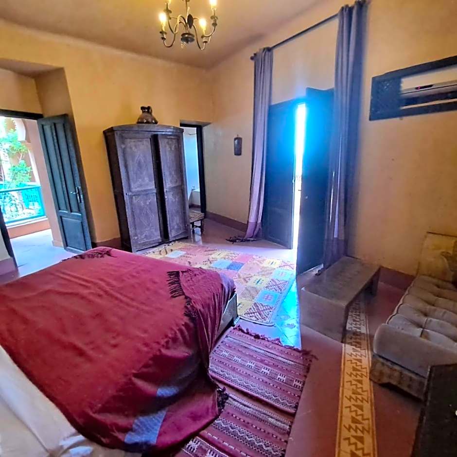 Riad Kasbah Omar