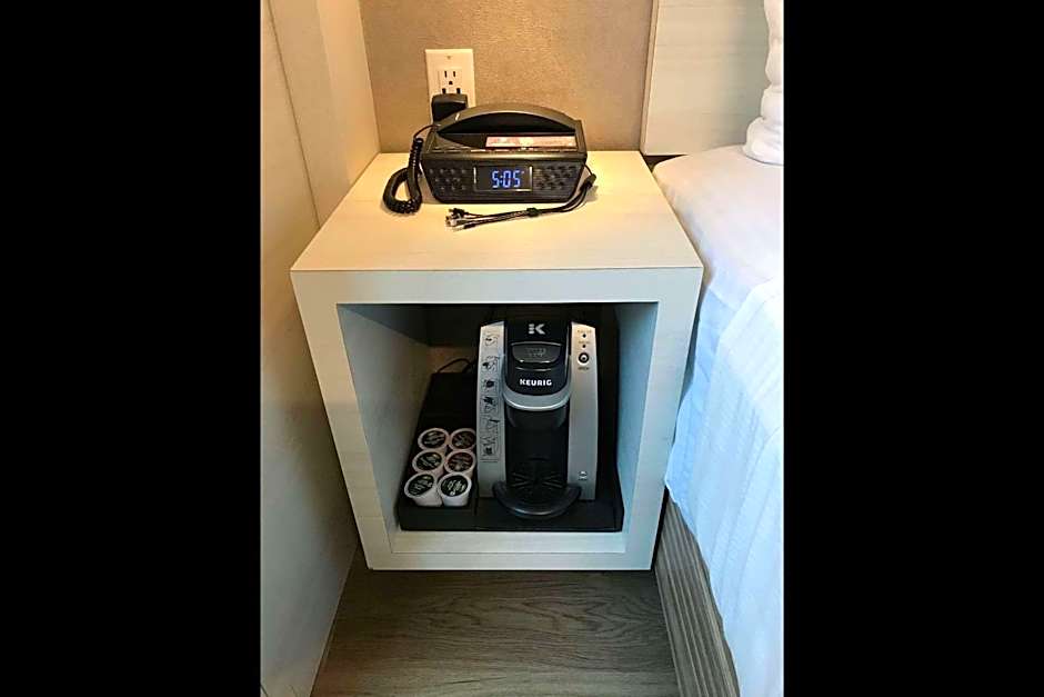 Insignia Hotel Brooklyn, Ascend Hotel Collection