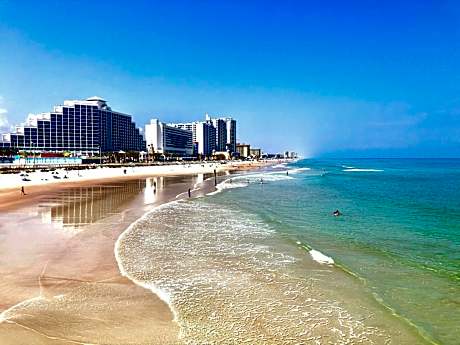 Hilton Daytona Beach Oceanfront Resort