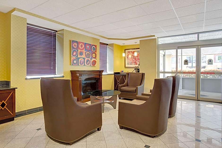 Days Inn by Wyndham Silver Spring