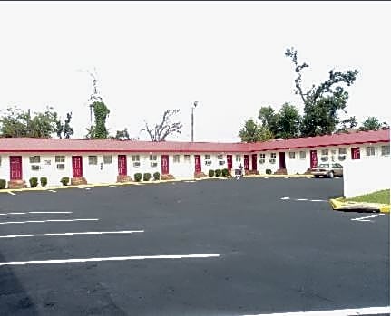 Ole English Inn