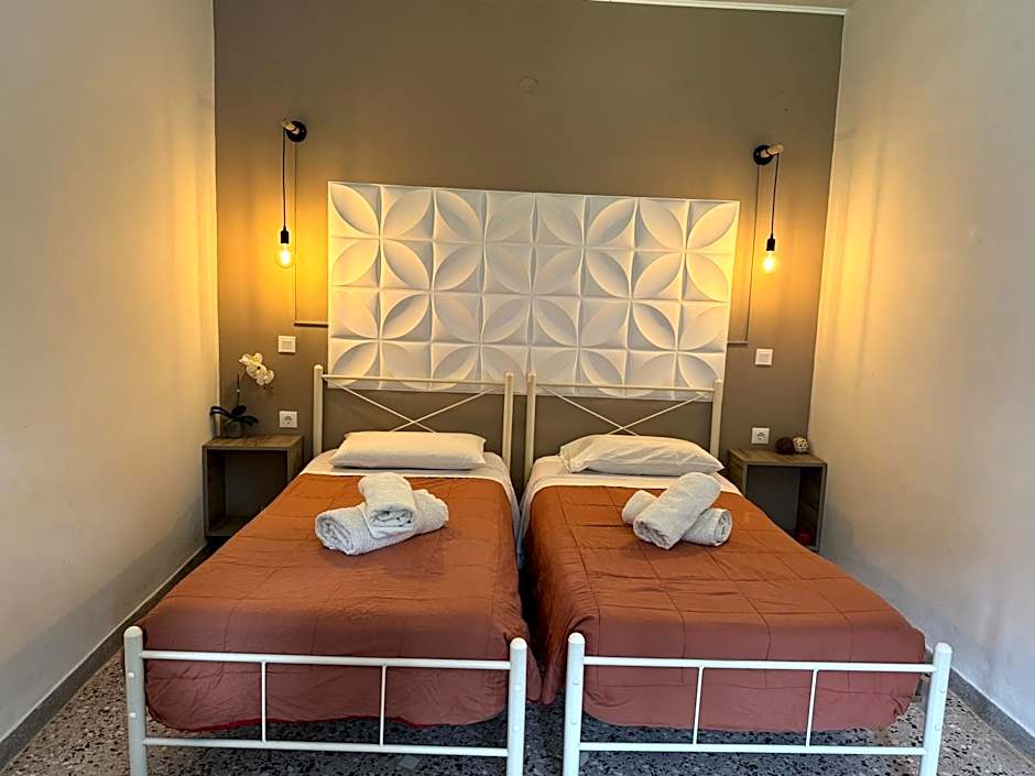 Elves Studios& Apartment's SIDARI