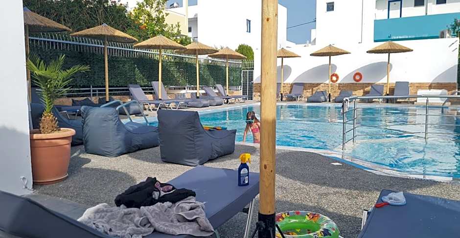 JP Pool & Apartments