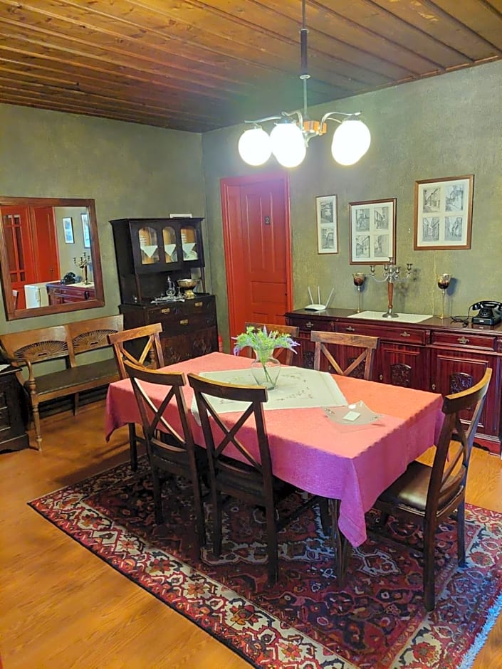 House Mitsiou Traditional Inn