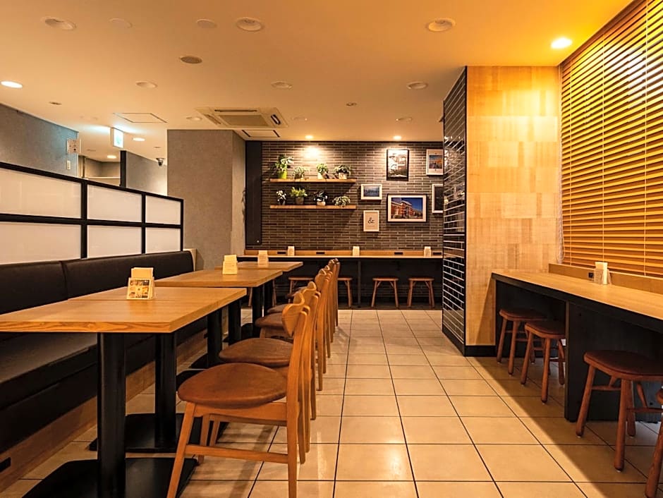 Super Hotel JR Shin-Osaka Higashiguchi