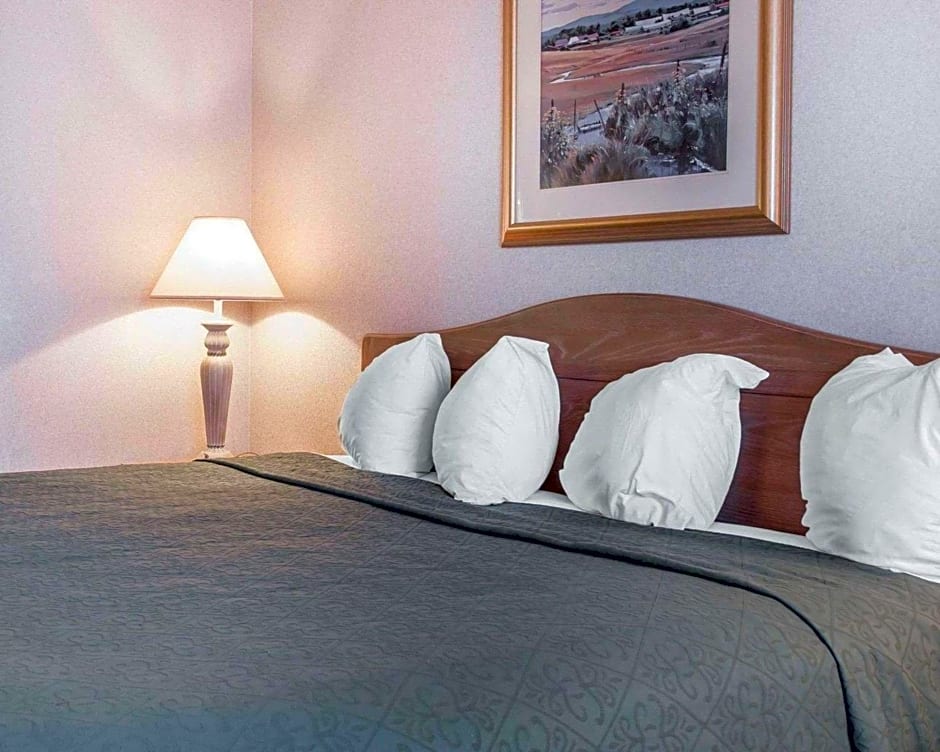 Quality Inn & Suites Monroe