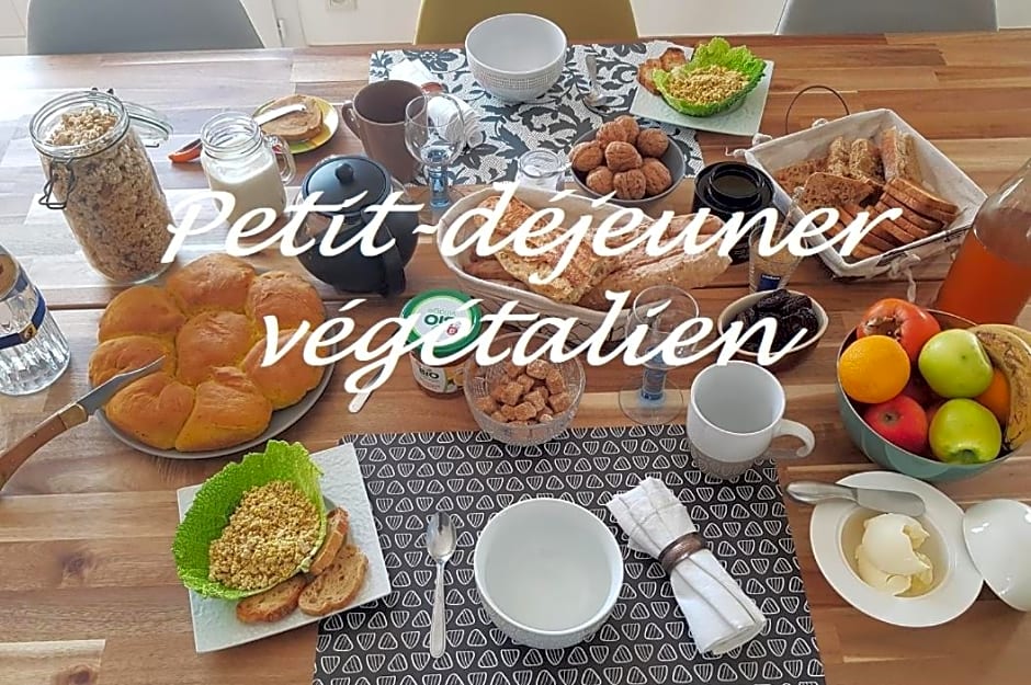 Chambres d'Hôtes et Table d'Hôte Vegan Les Jardins de la Meyne