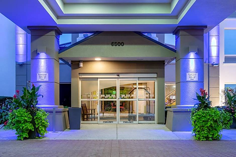 Holiday Inn Express & Suites Chicago-Midway Airport By IHG