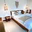 White Penny Hostel