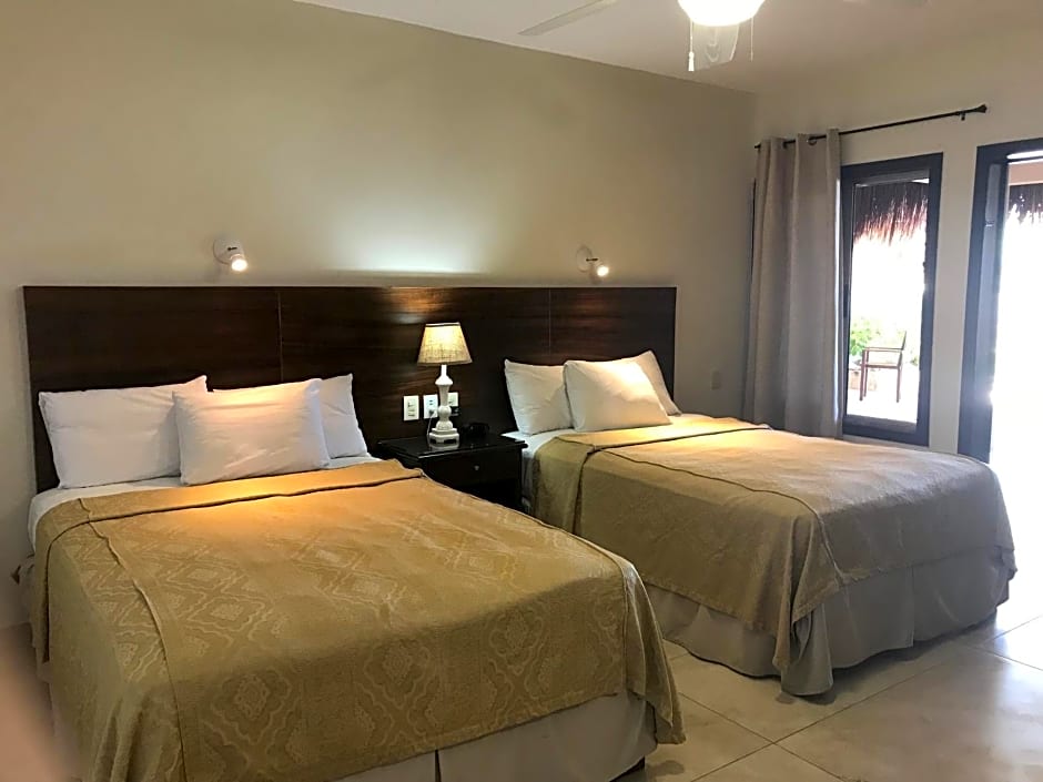 Hotel Playa La Media Luna