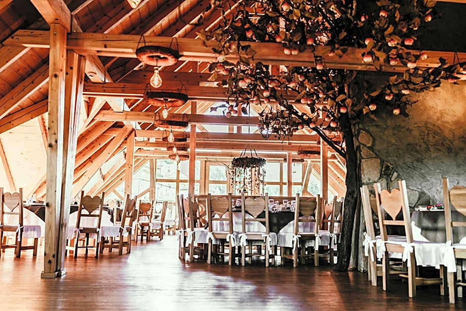 Karolowy Dwór - Mountain Spa & Relax