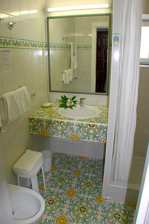 Semiramis Hotel De Charme & Pools