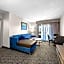 Quality Inn & Suites At Dollywood Lane