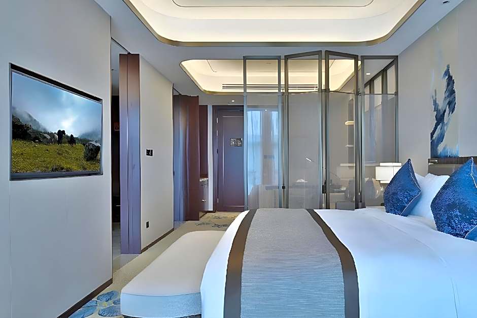 ANTHEA HOTEL