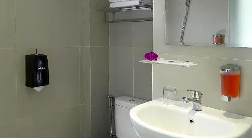 Zizz Convention Hotel