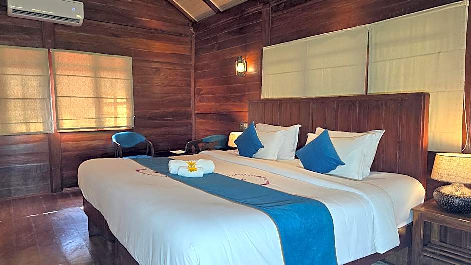 Shanthi Kunnj Riverside Exotica