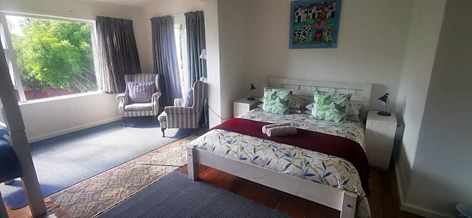 Hermanus Backpackers & Budget Accommodation