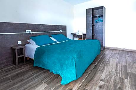 Queen Room - Disability Access