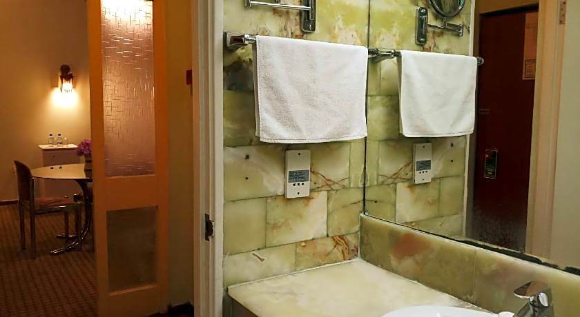 Oriental Palace Hotel