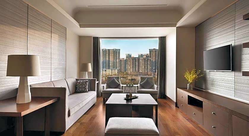 Shangri-La Hotel Tangshan