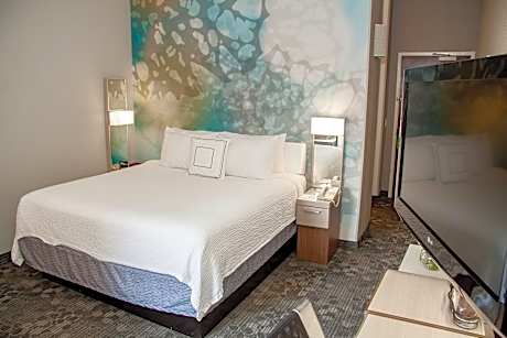 1 King Bed, Guest room, 1 King, Sofa bed