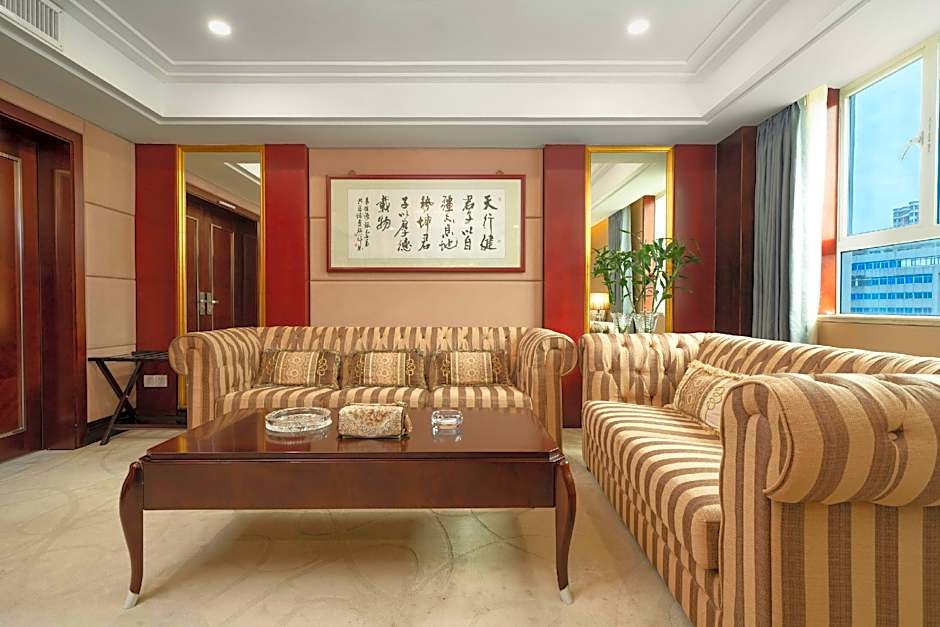 Yanling Hotel