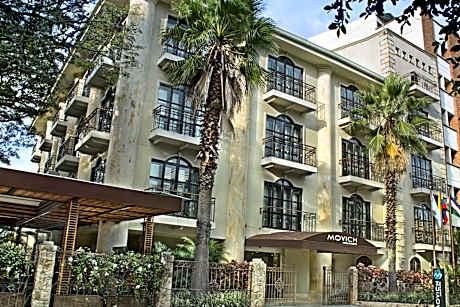 Movich Casa Del Alferez