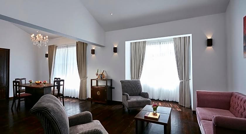 Galway Heights Hotel