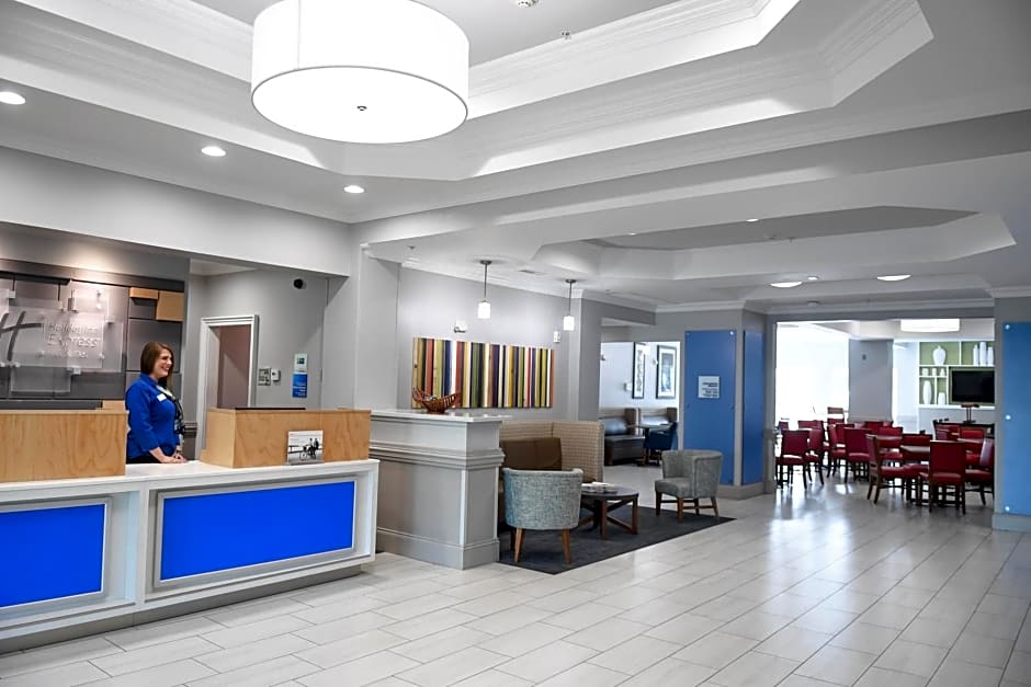 Holiday Inn Express Hotel & Suites Valdosta Southeast By IHG