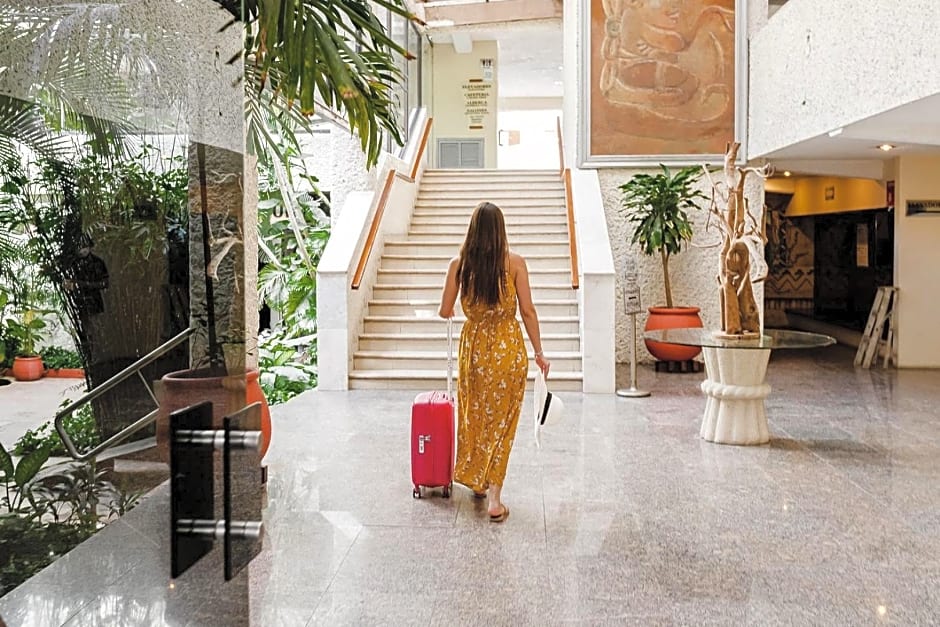 Hotel Los Aluxes