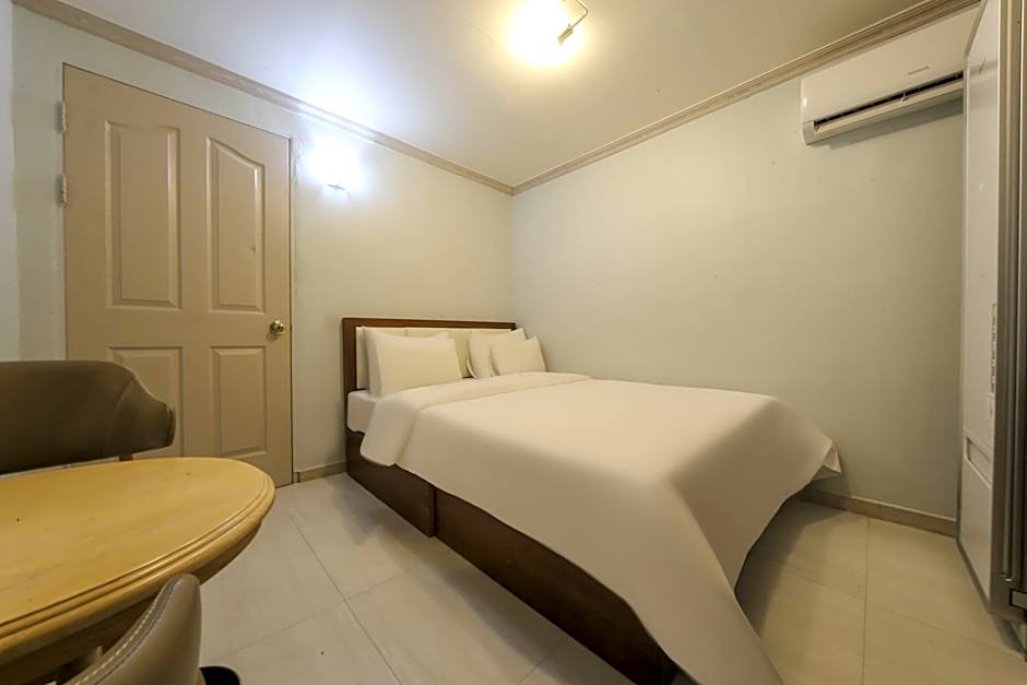 Goodstay Grand Motel Chuncheon