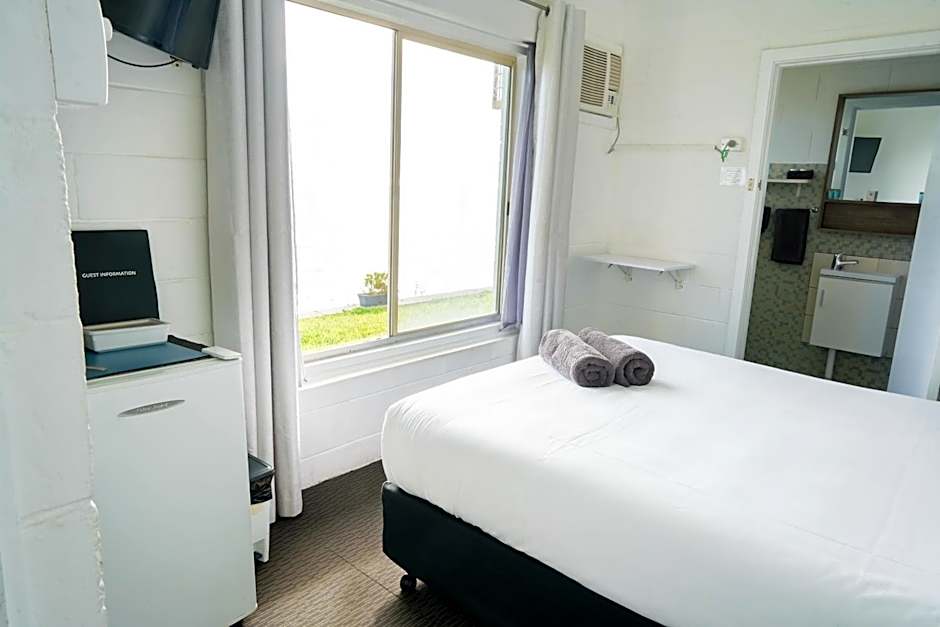 Meningie Waterfront Motel