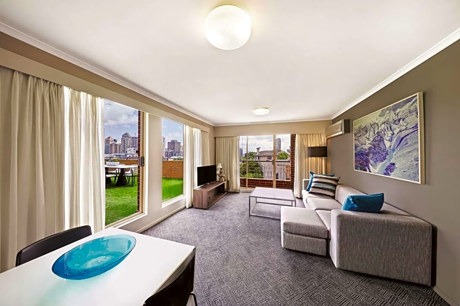 Adina Apartment Hotel Sydney Surry Hills