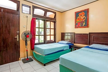 DOUBLE ROOM NO AC
