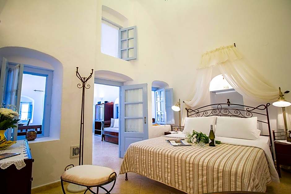 Lithies Traditional Homes